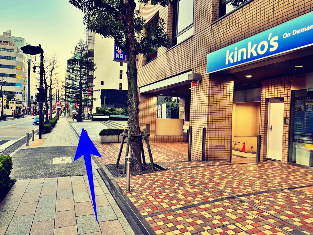 横浜ベイシェラトン コンビニ